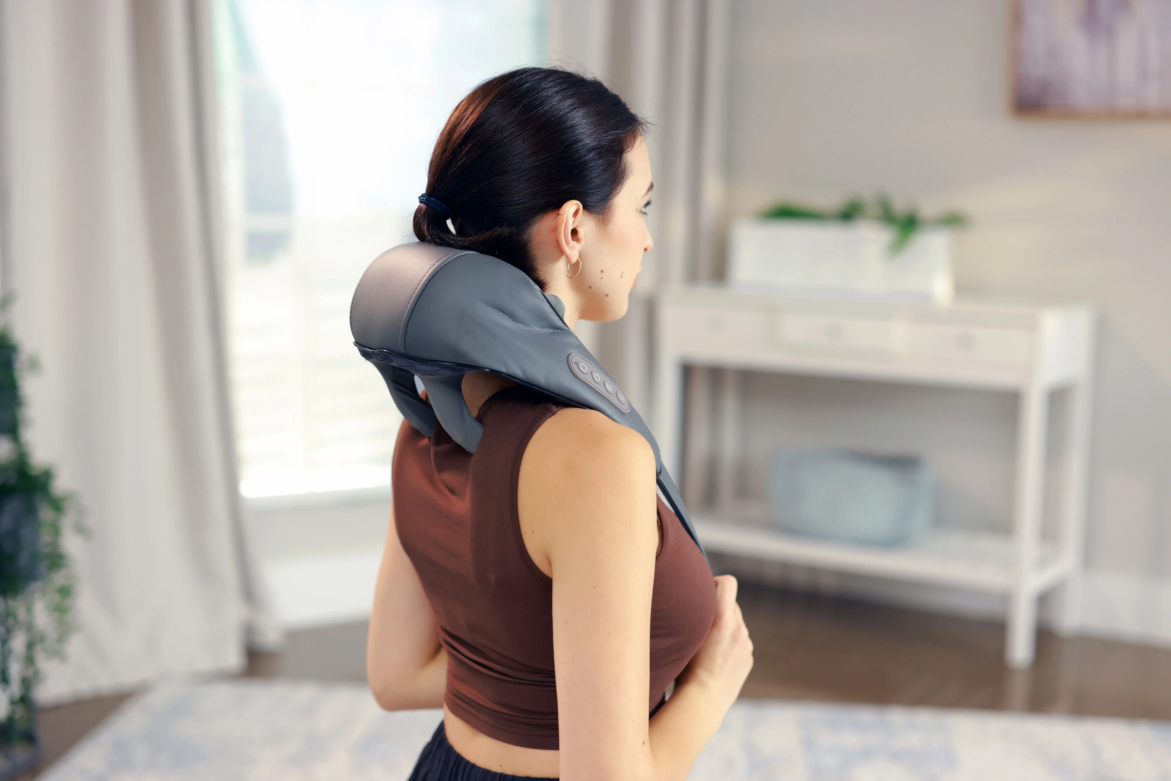 Hand Motion Pro - Neck & Shoulder Massager with Heat - Image 9
